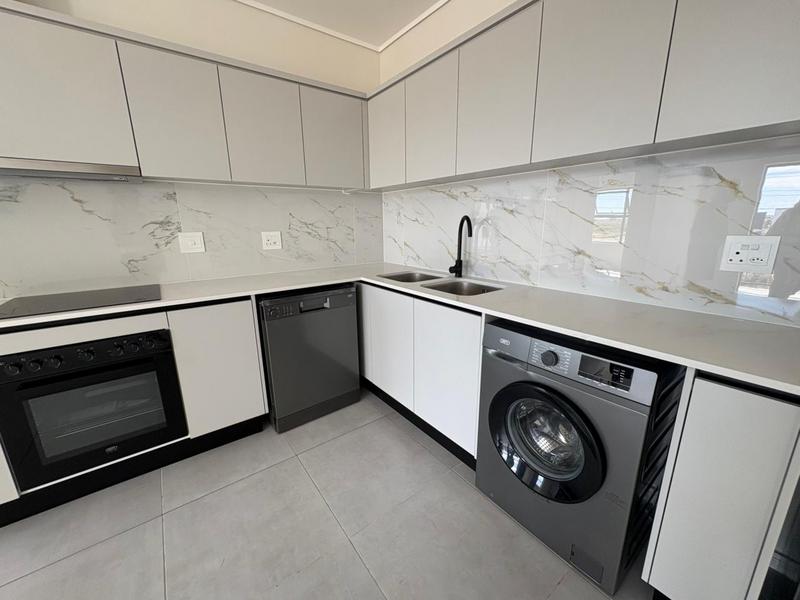 To Let 2 Bedroom Property for Rent in Sandown Western Cape